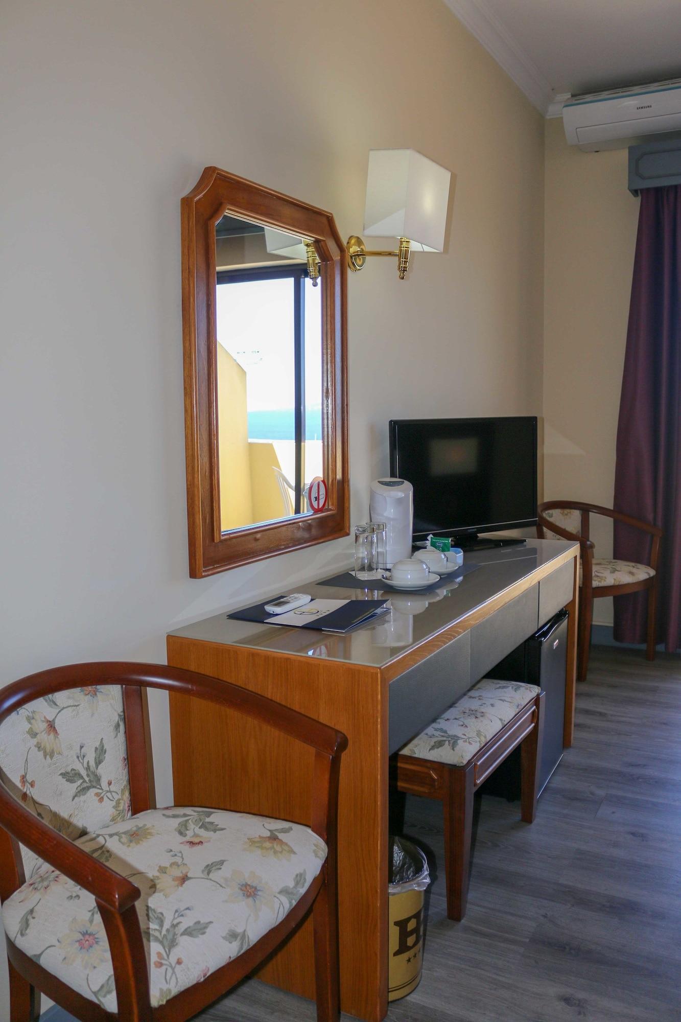 Hotel Horta Орта Экстерьер фото